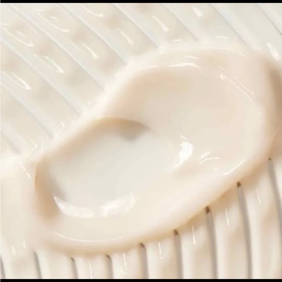 Biossance Squalene + Peptide Eye Gel - Picture 2 of 3